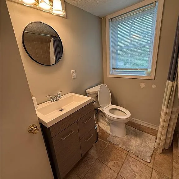 1110 Mountain View Dr — Photo 11