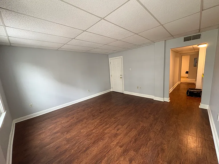 336 E Lincoln Highway — Photo 29