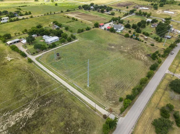 6550 Veal Station Rd, Weatherford, TX 76085