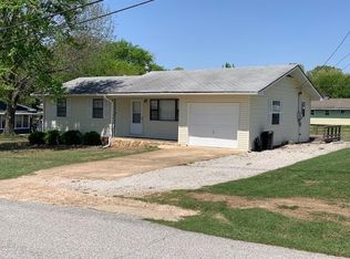214 Cornell St, Gassville, AR 72635