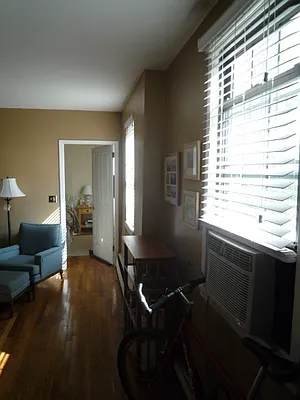 Rented by Michael Charles New York | media 8