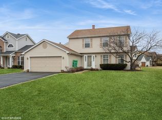 529 Adare Rd, Bartlett, IL 60103