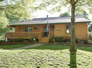 5924 S Geronimo Dr, Springfield, MO 65810