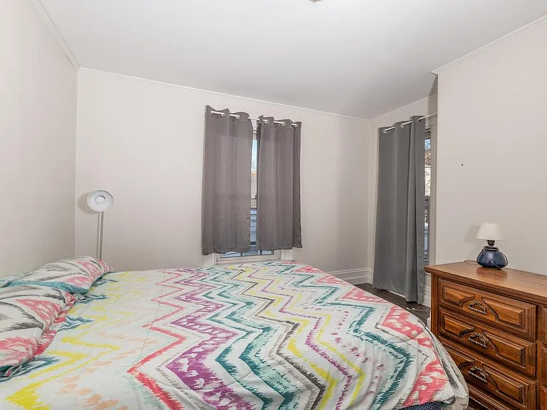 145 Pine St #2 — Photo 4