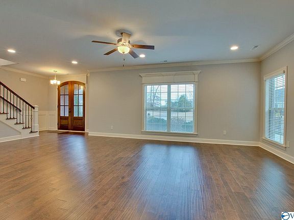 5th image of 6448 Lincoln Park Pl