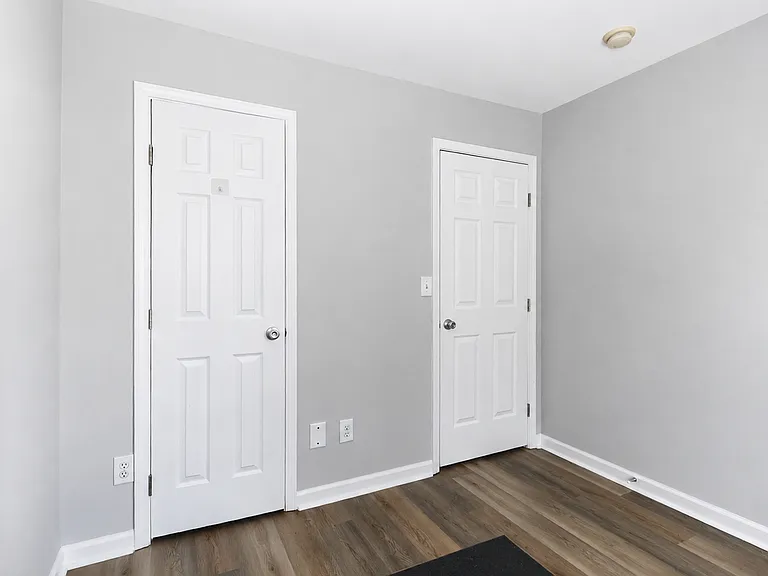 17819 Delmas Dr — Photo 14