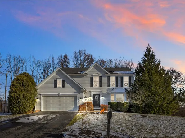 228 Edgewood Dr, Beaver, PA 15009