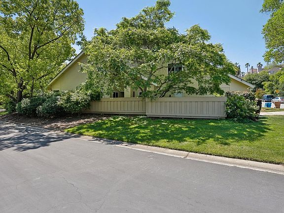3rd image of 10060 Scenic Blvd