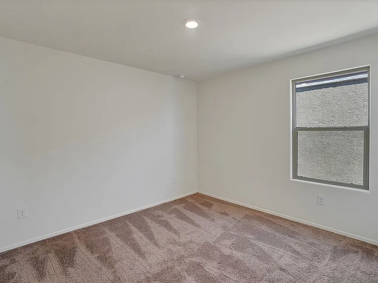 4051 E Braddock Dr — Photo 17