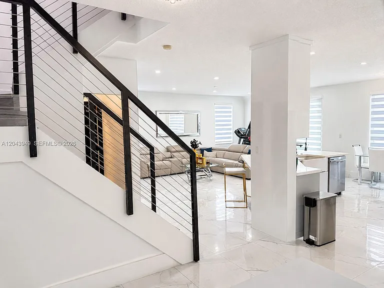 2855 SW 177th Ter — Photo 15