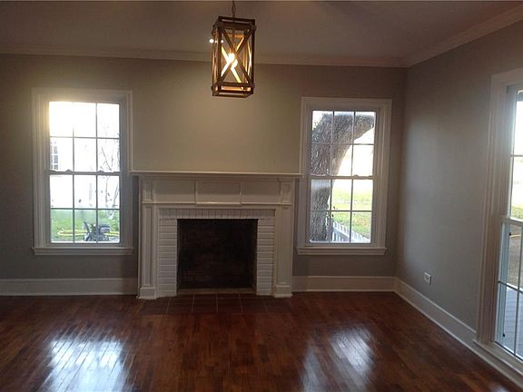 5th image of 1601 Ferris Ave