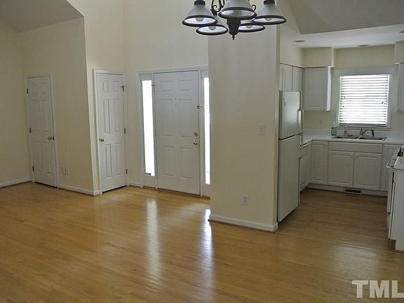 3rd image of 308 McGregor Dr #A