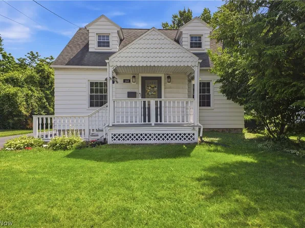 144 N Main St, Poland, OH 44514