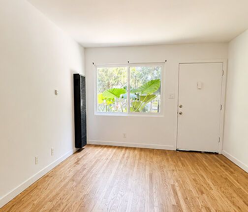 3rd image of 114 S Rampart Blvd