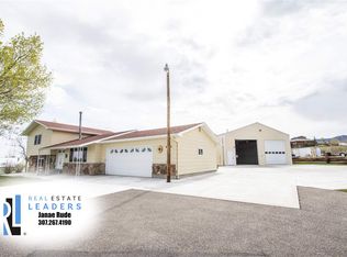 4425 Pursel Dr, Casper, WY 82604