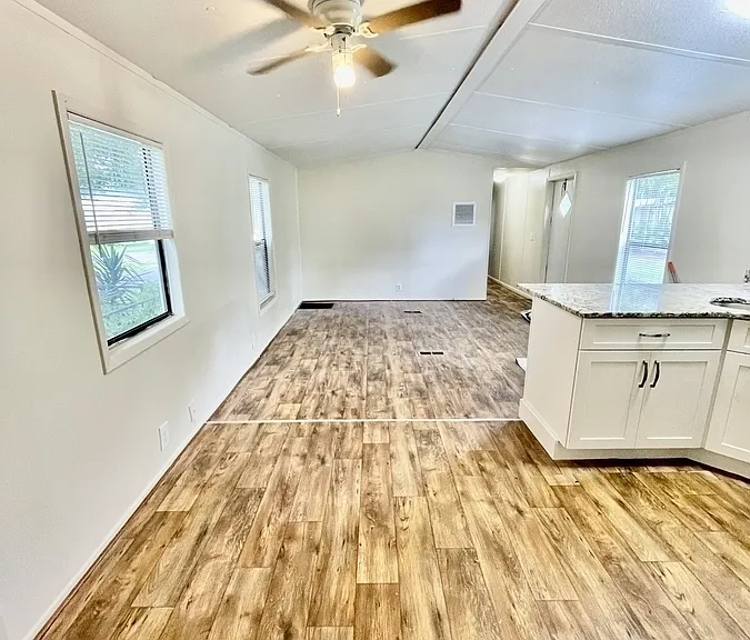 247 Stockton St — Photo 11