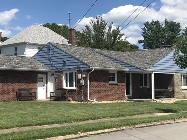 559 2nd St, Leechburg, PA 15656