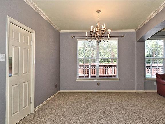 5th image of 3641 Nandina Dr