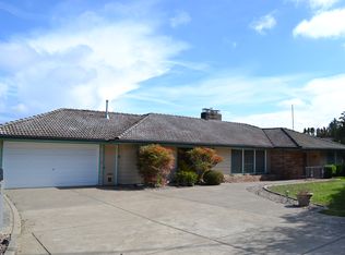 1909 Broadview St, Eugene, OR 97405