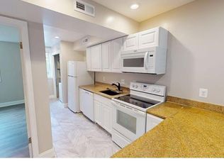 2309 Green St SE APT 301, Washington, DC
