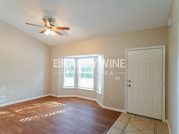 4th image of 5121 Teather St