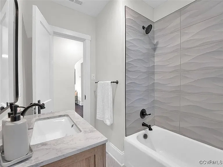 3802 Plymouth Dr — Photo 21