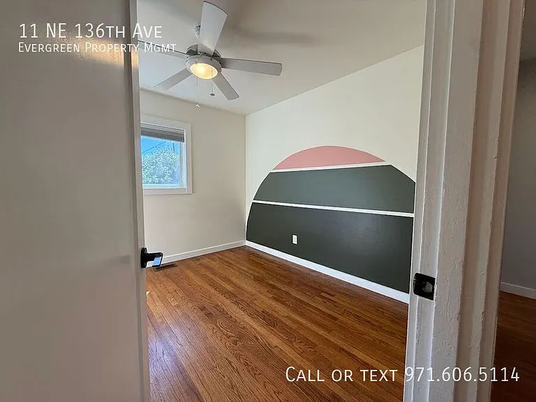 11 NE 136th Ave — Photo 15