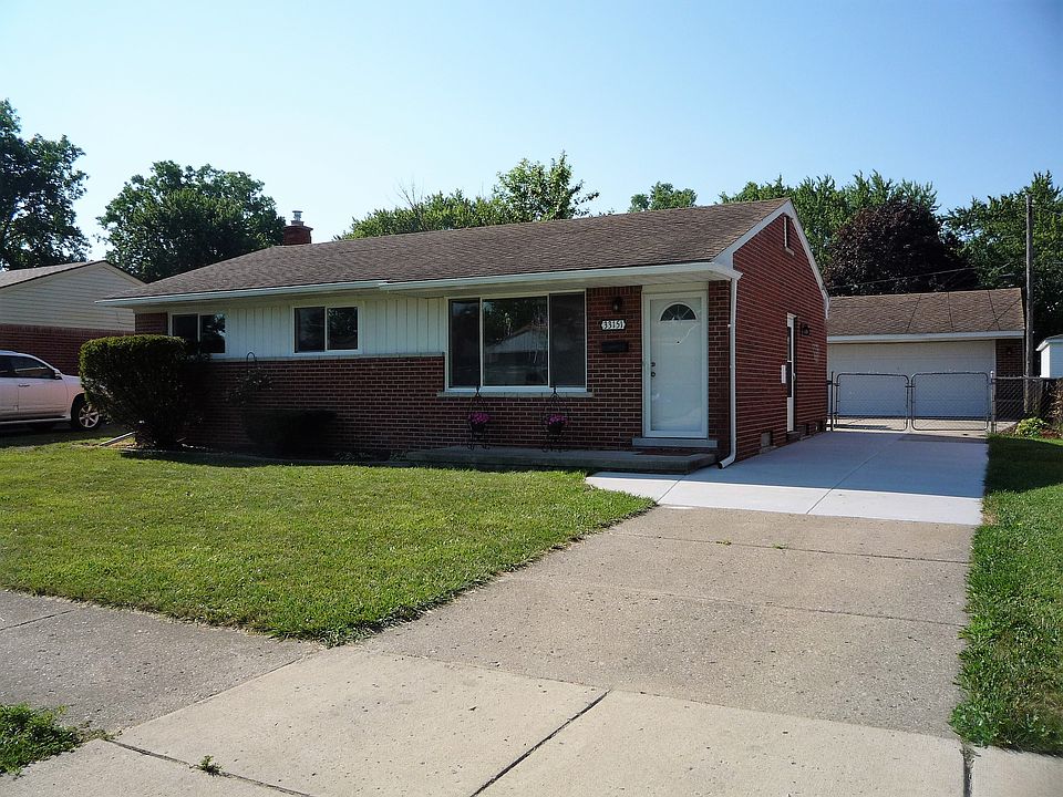 1st image of 33151 Melton St