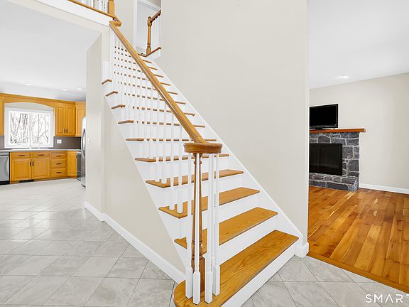 5th image of 5 Saw Mill Road