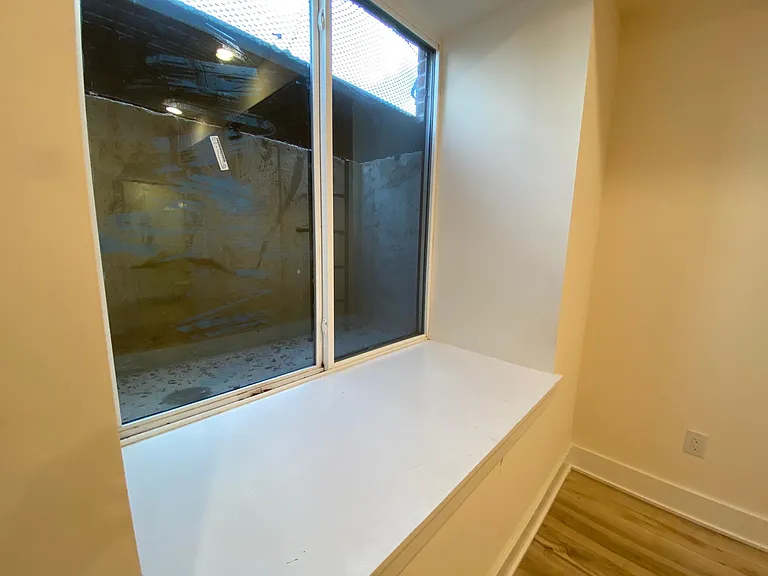 1704 N Marshall St #1 — Photo 16