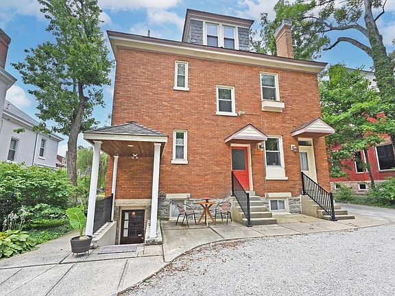 2nd image of 348 Thrall St #1