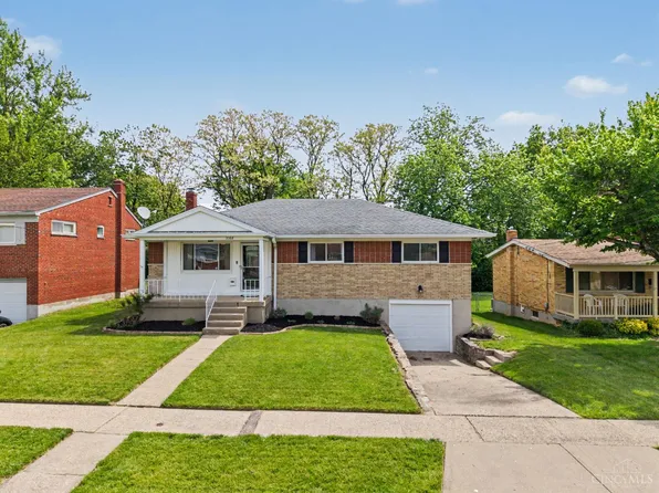 3368 Glenmont Ln, Cincinnati, OH 45248