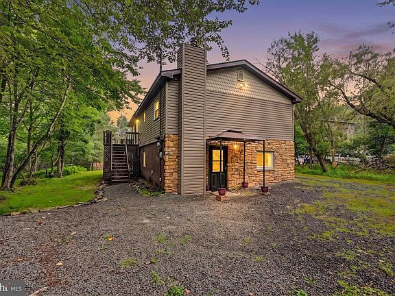 4th image of 389 Clearview Dr