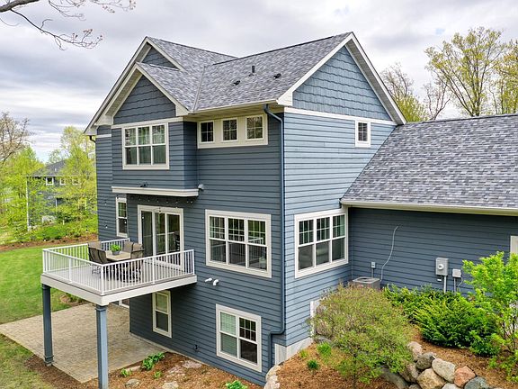 5th image of 21018 Karoline Ct N