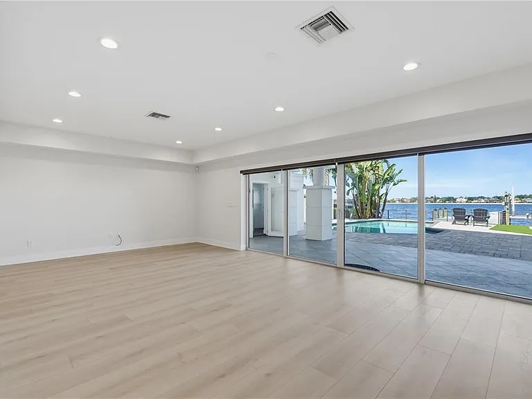 24 Adalia Ave — Photo 25