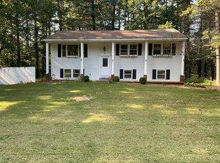 7 Overlook Ave, Londonderry, NH 03053