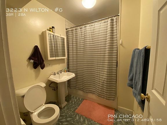 4th image of 3223 N Wilton Ave #G