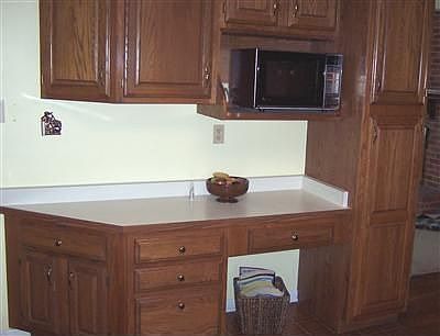 4th image of 3178 Brookmoor Dr