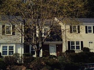 18 Tapping Reeve Vlg UNIT 18, Litchfield, CT 06759