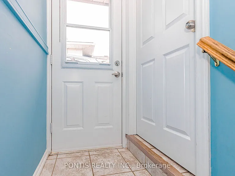 56 Greenbrier Rd #BASEMENT — Photo 4