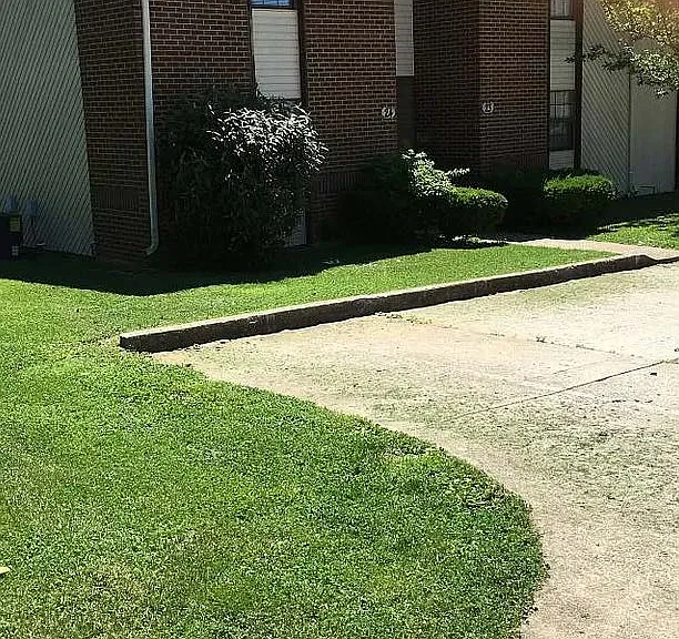 128 Landings Dr #4 — Photo 2