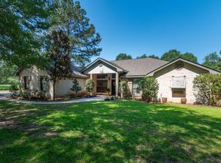 2931 Purvis Oloh Rd, Sumrall, MS 39482