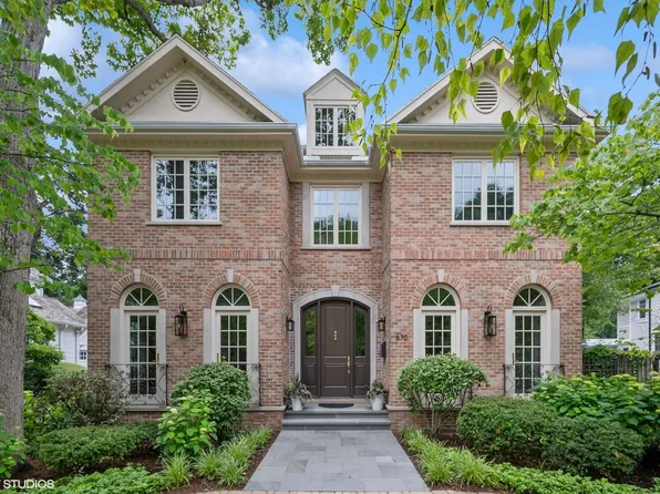 670 Sheridan Rd, Winnetka, IL 60093