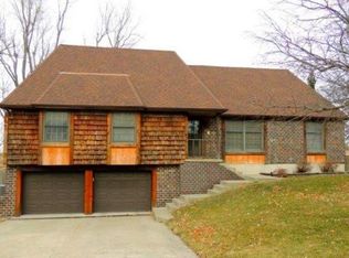 14 Golf Tee Ln, Maryville, MO 64468