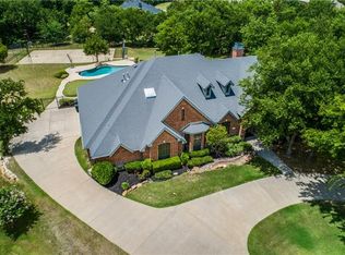 5811 Castle Way, Midlothian, TX 76065