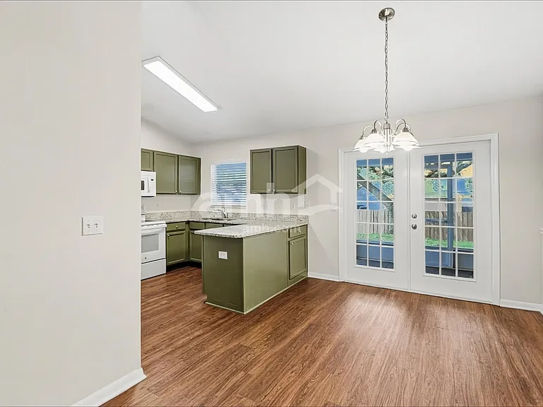 331 Valley Edge Dr — Photo 5