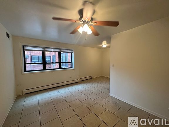 4th image of 1111 W Hollywood Ave APT 209