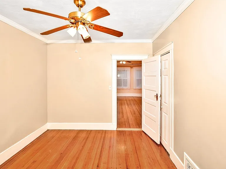 1877 Hyde Park Ave #3 — Photo 13