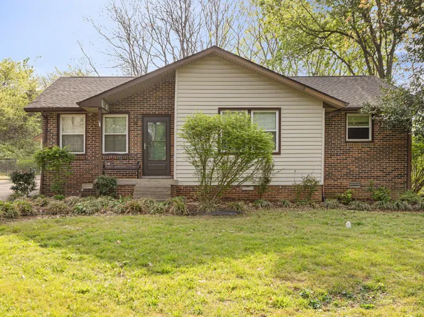 221 Stewart Ave, Smyrna, TN 37167