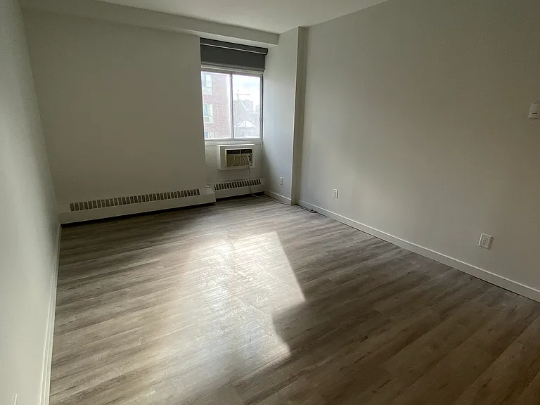 257 Lisgar St — Photo 33